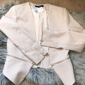 Blazer with zipper details